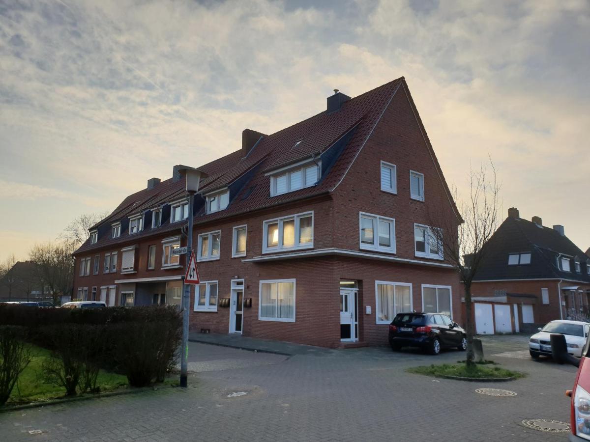 אמדן Ferienwohnung Julia מראה חיצוני תמונה